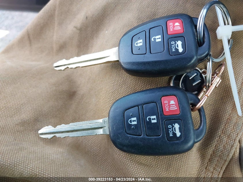 2014 TOYOTA COROLLA S PLUS - 2T1BURHE4EC225066