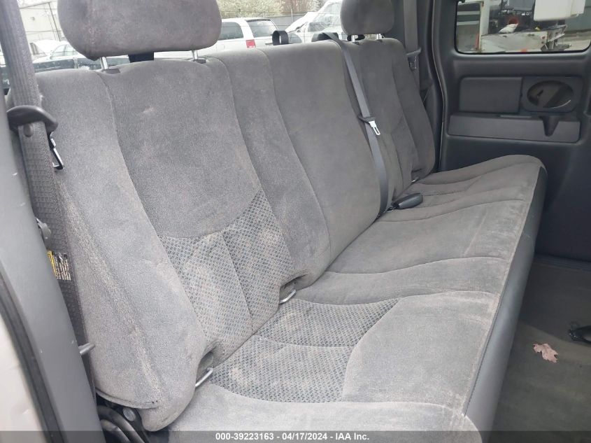 2006 Chevrolet Silverado 1500 Lt1 VIN: 1GCEK19T66Z155000 Lot: 39223163