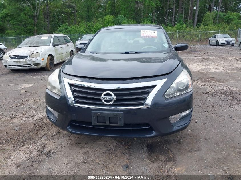 2014 Nissan Altima 2.5 S VIN: 1N4AL3AP4EN214143 Lot: 49430494