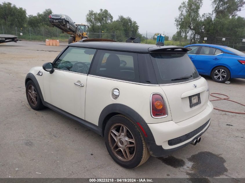 2008 Mini Cooper S VIN: WMWMF73508TV36907 Lot: 39223218