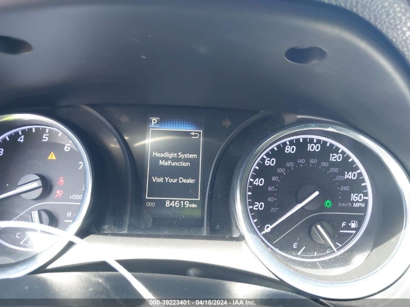 2019 Toyota Camry Le VIN: 4T1B11HK5KU163302 Lot: 39223401