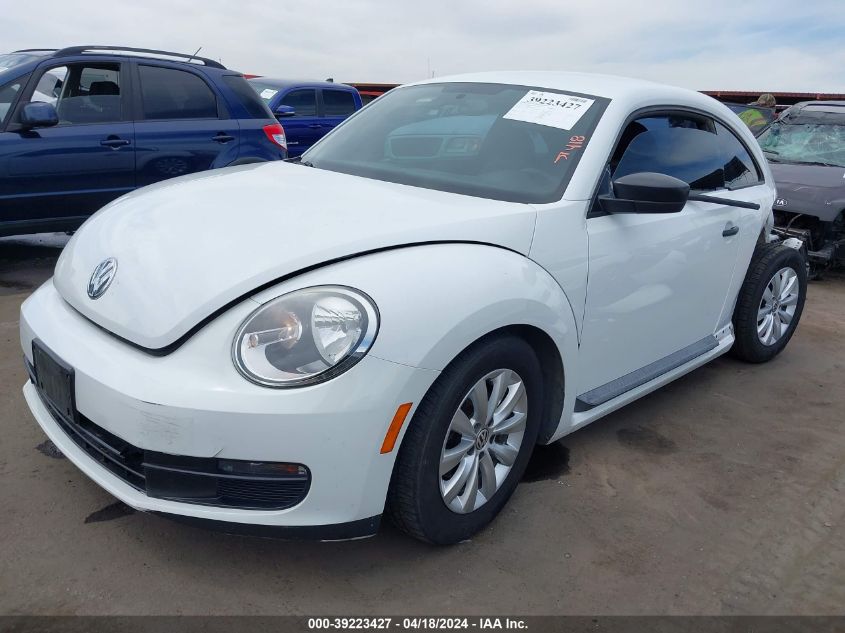 2015 Volkswagen Beetle 1.8T Fleet Edition VIN: 3VWF17AT8FM621529 Lot: 39223427