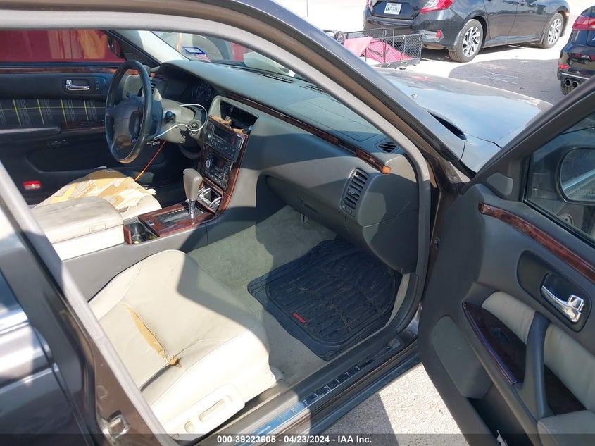 1998 Infiniti Q45 Touring VIN: JNKBY31A3WM401925 Lot: 39223605