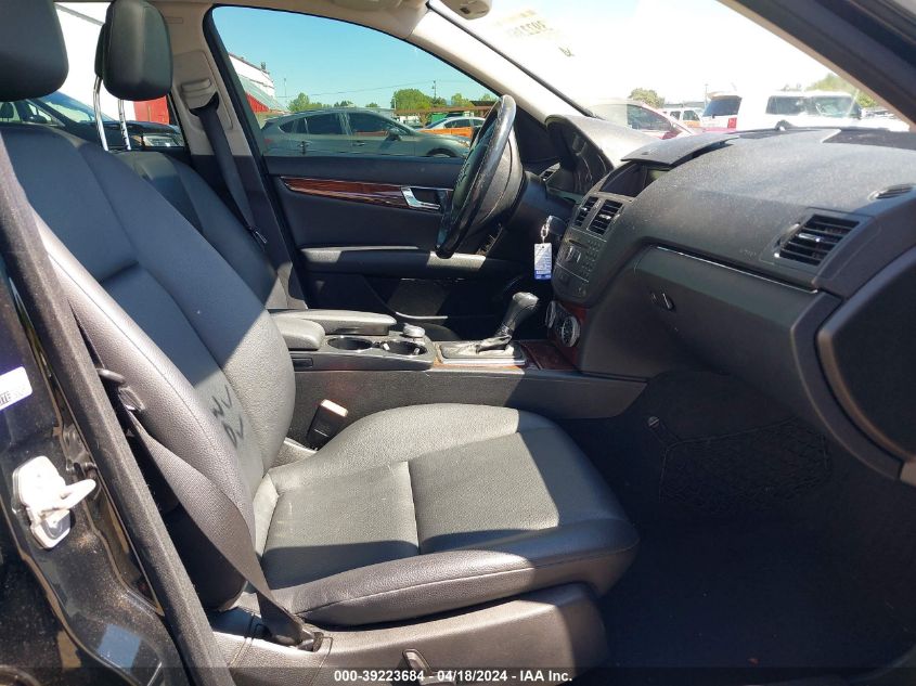 2011 Mercedes-Benz C 300 Luxury/Sport VIN: WDDGF5EBXBA516406 Lot: 39223684