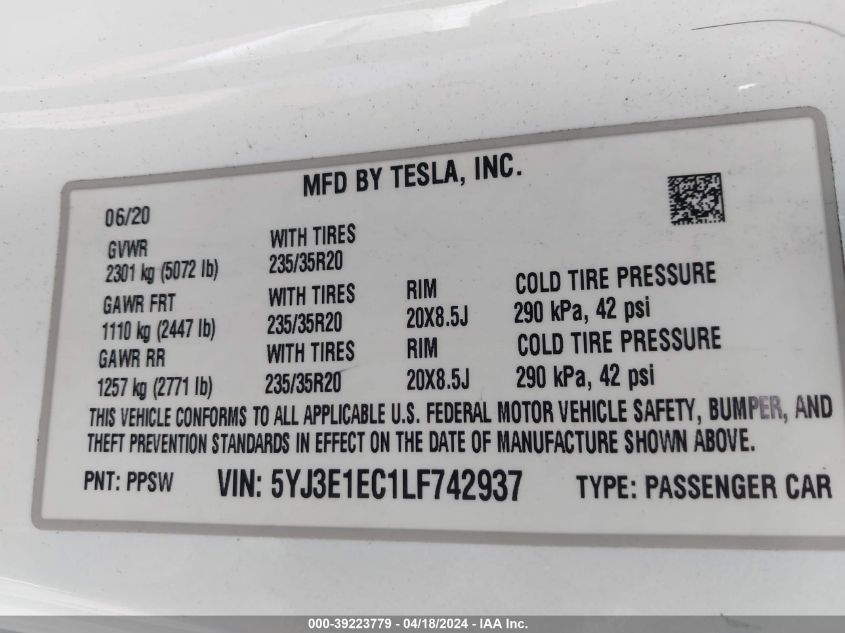 2020 Tesla Model 3 Performance Dual Motor All-Wheel Drive VIN: 5YJ3E1EC1LF742937 Lot: 39240032