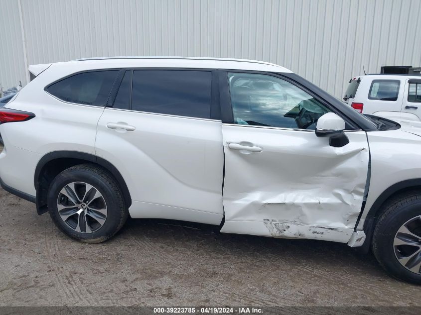 2021 Toyota Highlander Xle VIN: 5TDHZRBH8MS086631 Lot: 39223785