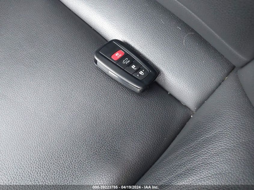 2021 Toyota Highlander Xle VIN: 5TDHZRBH8MS086631 Lot: 39223785