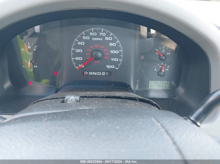 2007 Ford F-150 Stx/Xl/Xlt VIN: 1FTRF12227NA82000 Lot: 39240487