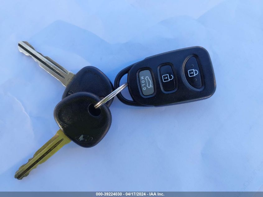 2012 Hyundai Elantra Gls VIN: 5NPDH4AE4CH092961 Lot: 39240586