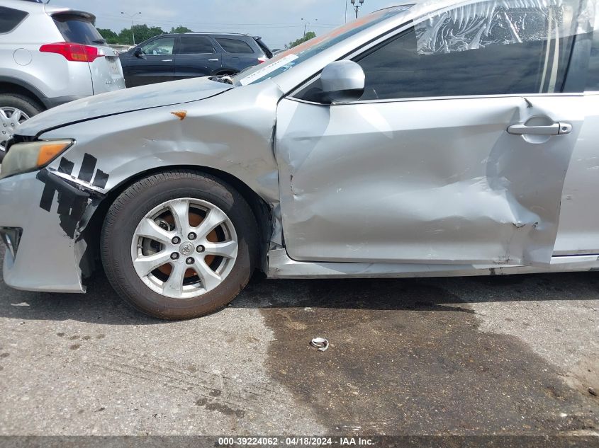 2013 Toyota Camry Se VIN: 4T1BF1FK8DU220728 Lot: 39241922