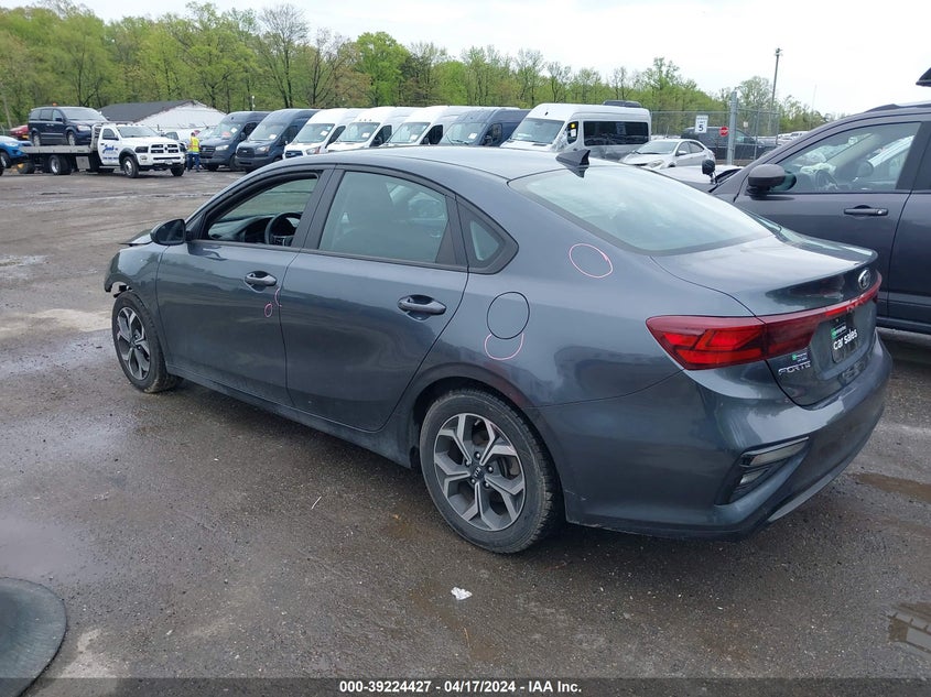 VIN 3KPF24AD1ME280392 2021 KIA FORTE LXS