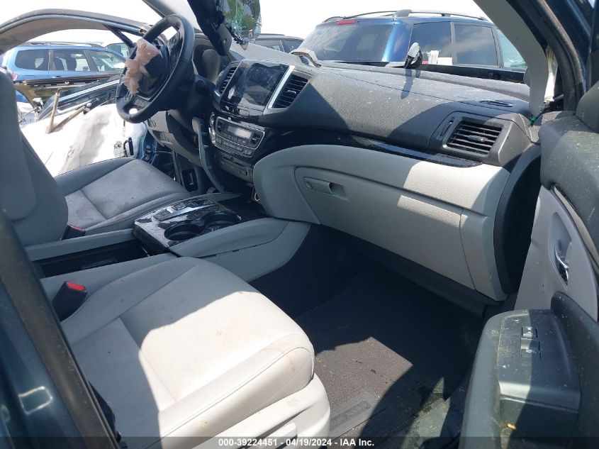 2018 Honda Pilot Touring VIN: 5FNYF6H98JB004694 Lot: 39224451