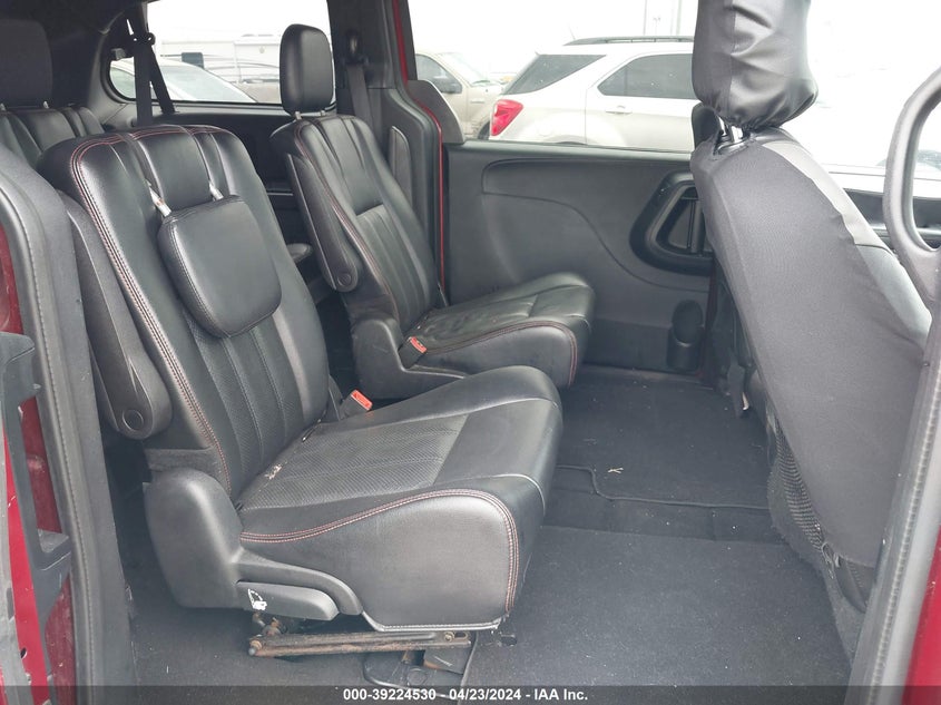 2015 DODGE GRAND CARAVAN R/T - 2C4RDGEG5FR540386