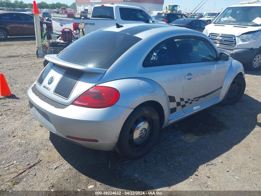 2014 VOLKSWAGEN BEETLE 2.5L - 3VWJX7AT0EM631348