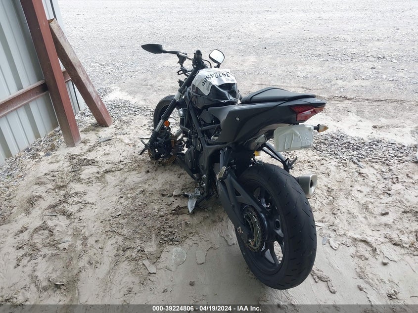 2020 YAMAHA YZFR3 A MH3RH18Y3LK004845