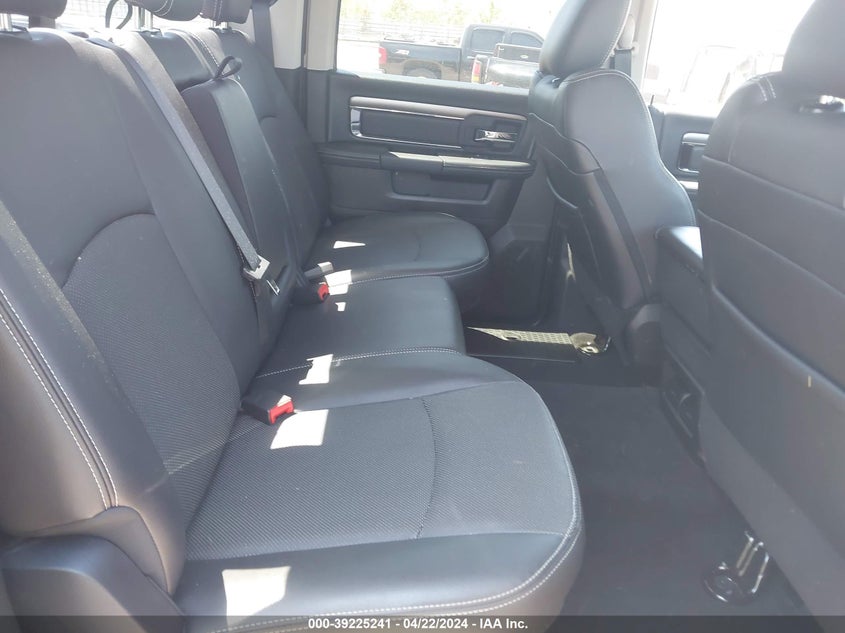 2017 RAM 2500 BIG HORN  4X4 6'4 BOX - 3C6UR5DL4HG648268