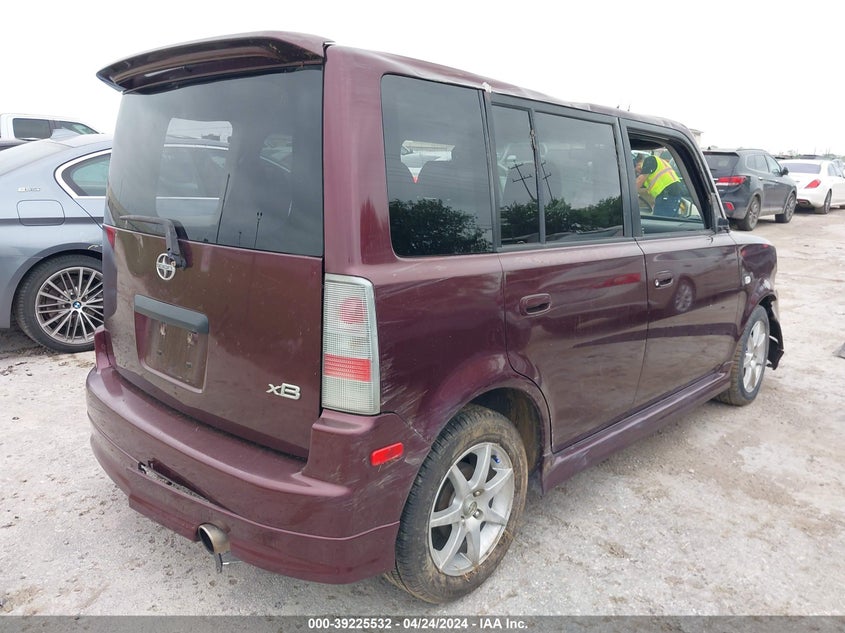 2005 Scion Xb VIN: JTLKT334854003300 Lot: 39225532