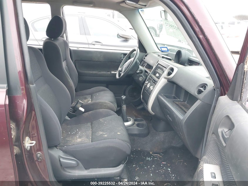 2005 Scion Xb VIN: JTLKT334854003300 Lot: 39225532