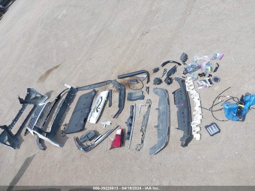 2020 LEXUS 460 LUXURY JTJGM7BXXL5257516