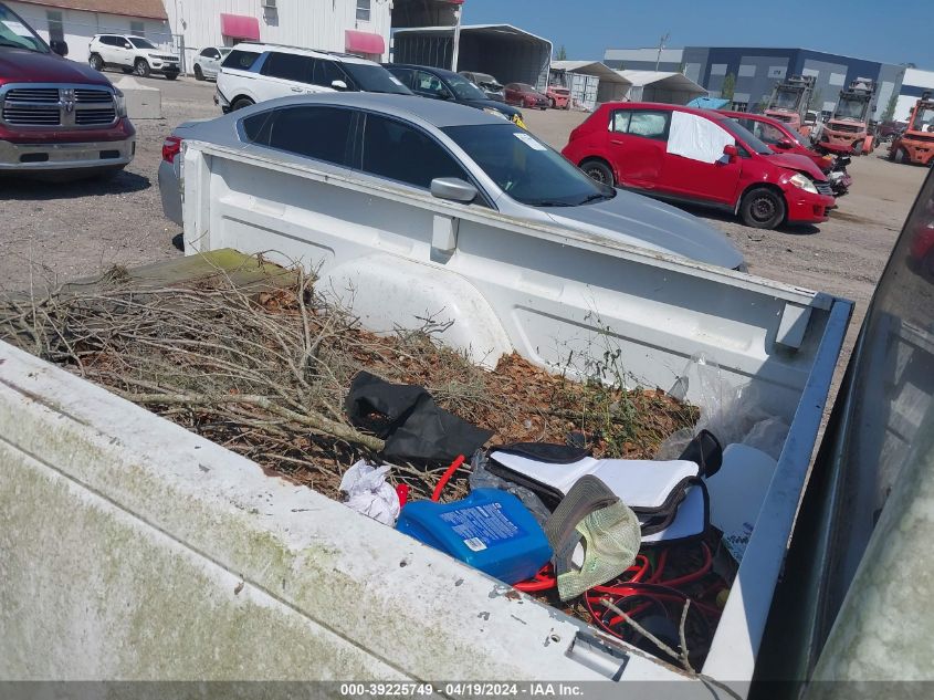 1994 Chevrolet Gmt-400 C1500 VIN: 1GCEC14K0RE129001 Lot: 39225749