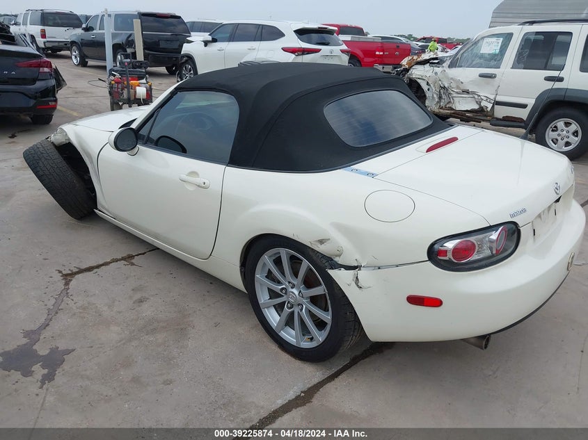 2007 Mazda Mx-5 Touring VIN: JM1NC25FX70131467 Lot: 39225874