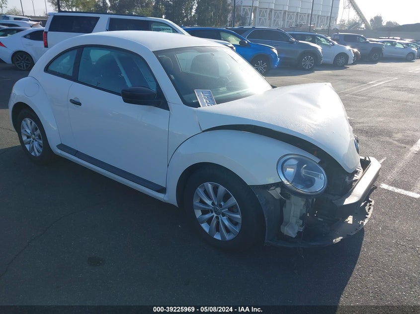 2013 VOLKSWAGEN BEETLE - 3VWFP7AT7DM644019