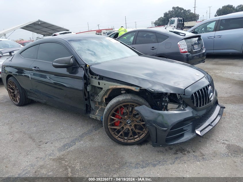 VIN WDDWJ8DB9KF832685 2019 MERCEDES-BENZ C 300 300