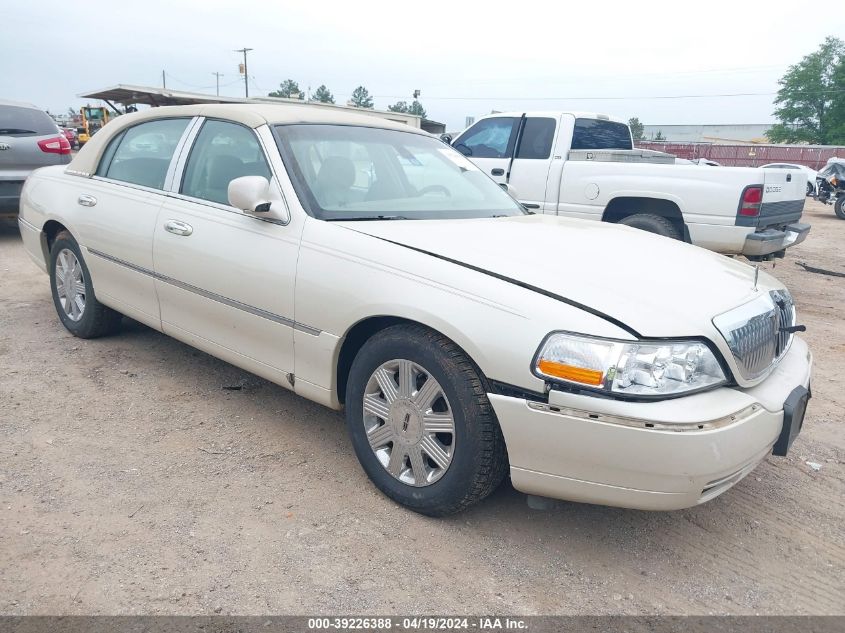 2003 Lincoln Town Car Cartier VIN: 1LNHM83W73Y606502 Lot: 39226388