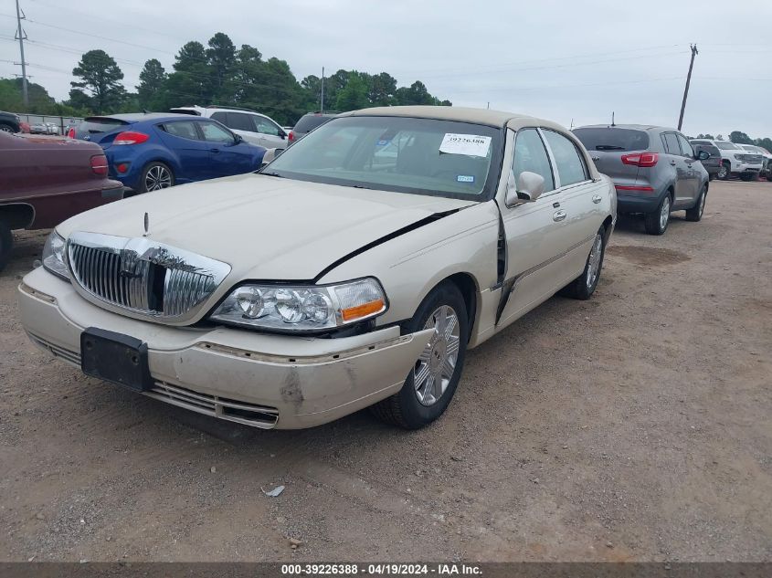 2003 Lincoln Town Car Cartier VIN: 1LNHM83W73Y606502 Lot: 39226388