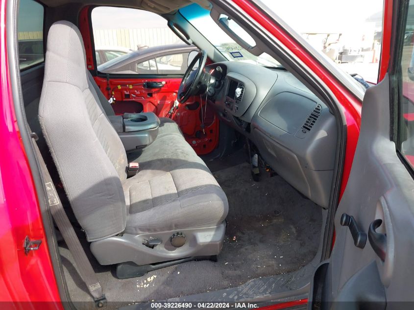 2002 Ford F-150 Xl/Xlt VIN: 1FTRF17282KE42261 Lot: 39226490