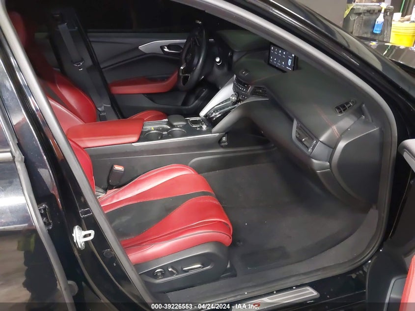 2022 Acura Tlx Type S VIN: 19UUB7F02NA001391 Lot: 39226553