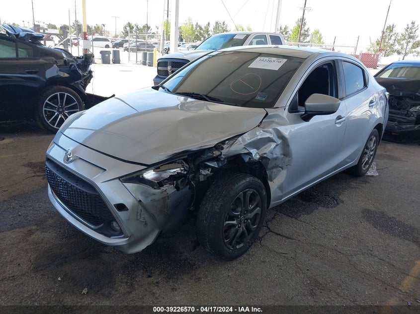2019 TOYOTA YARIS L/LE/XLE - 3MYDLBYV2KY522756