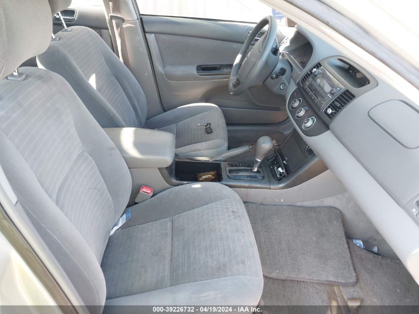 2005 Toyota Camry Le VIN: 4T1BE32K65U506695 Lot: 39226732