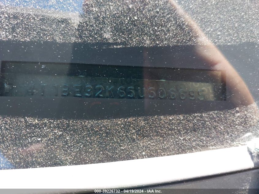 2005 Toyota Camry Le VIN: 4T1BE32K65U506695 Lot: 39226732