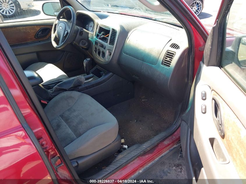 2005 Ford Escape Xlt VIN: 1FMYU93135KB27610 Lot: 39226837