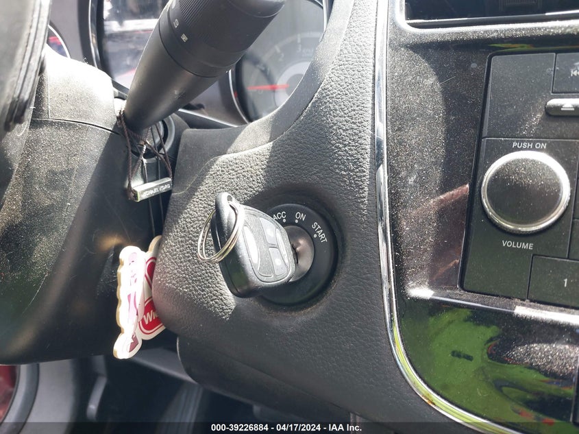 2014 CHRYSLER 200 TOURING - 1C3CCBBB4EN131977