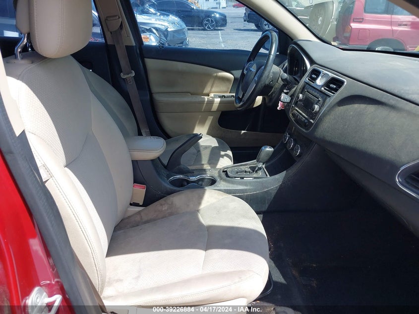 2014 CHRYSLER 200 TOURING - 1C3CCBBB4EN131977