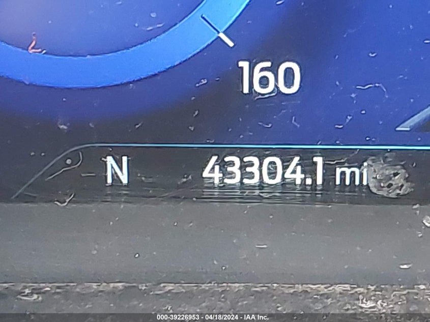 2020 Ford Escape Titanium VIN: 1FMCU9J97LUA20404 Lot: 39226953