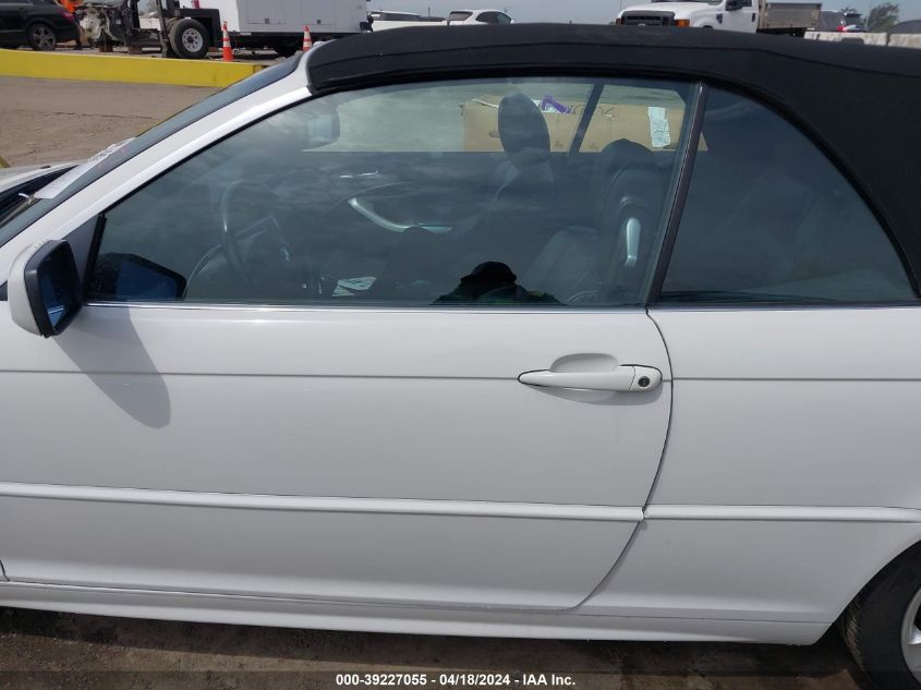 2004 BMW 325Ci VIN: WBABW33494PG98323 Lot: 39227055