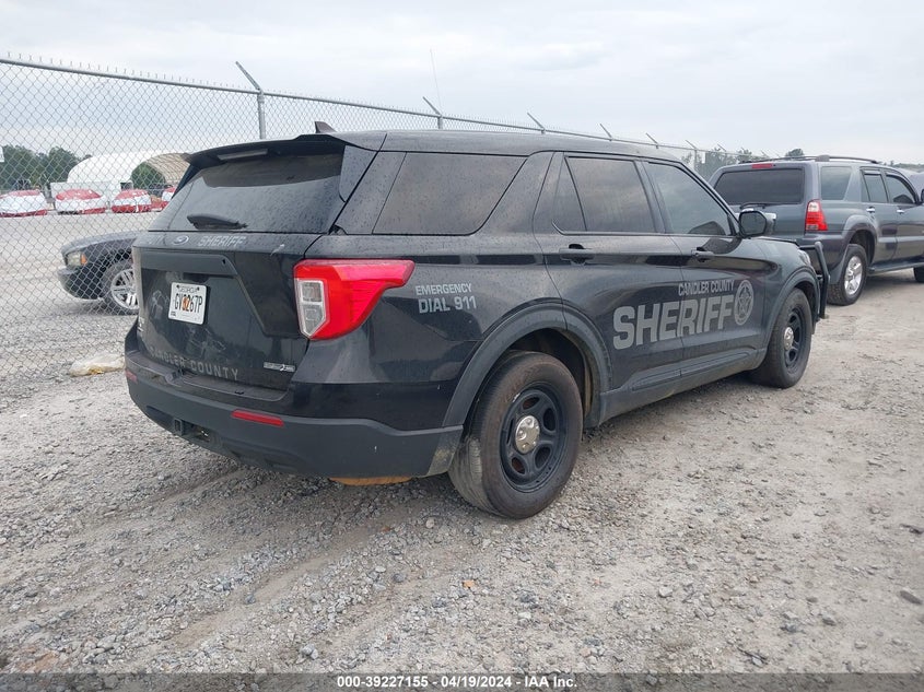 VIN 1FM5K8AC2MNA05762 2021 FORD POLICE INTERCEPTOR UTILITY