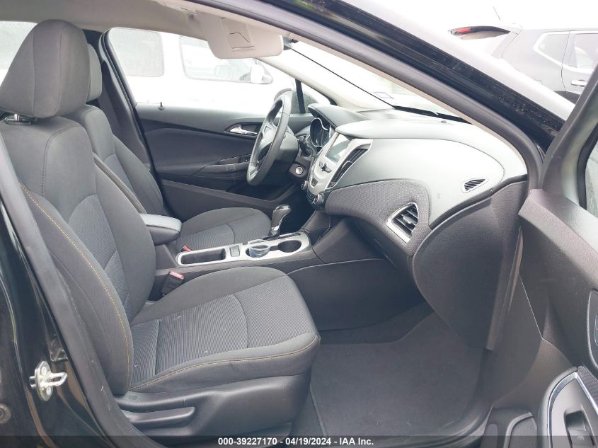 2018 Chevrolet Cruze Ls Auto VIN: 1G1BC5SM2J7139917 Lot: 39227170