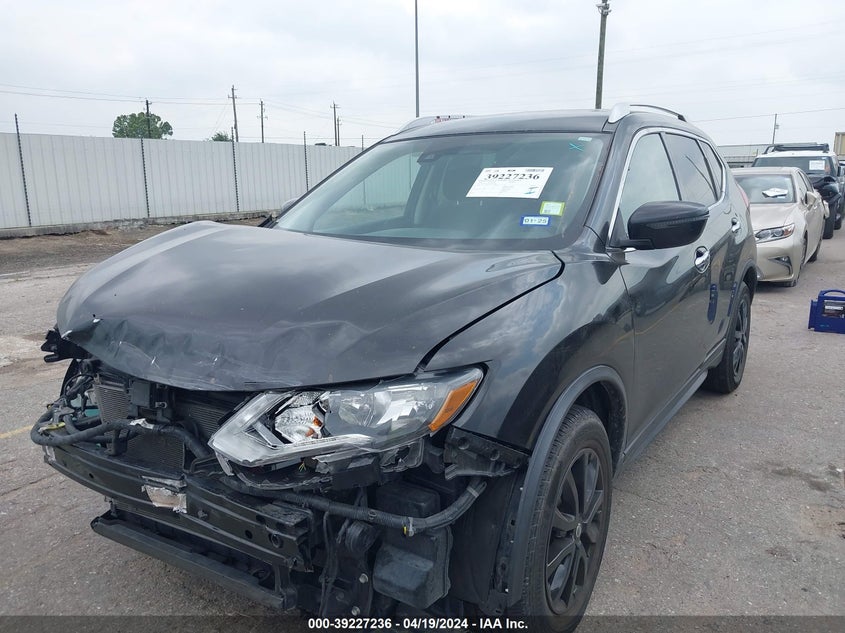 VIN KNMAT2MT2LP532924 2020 NISSAN ROGUE S/SV