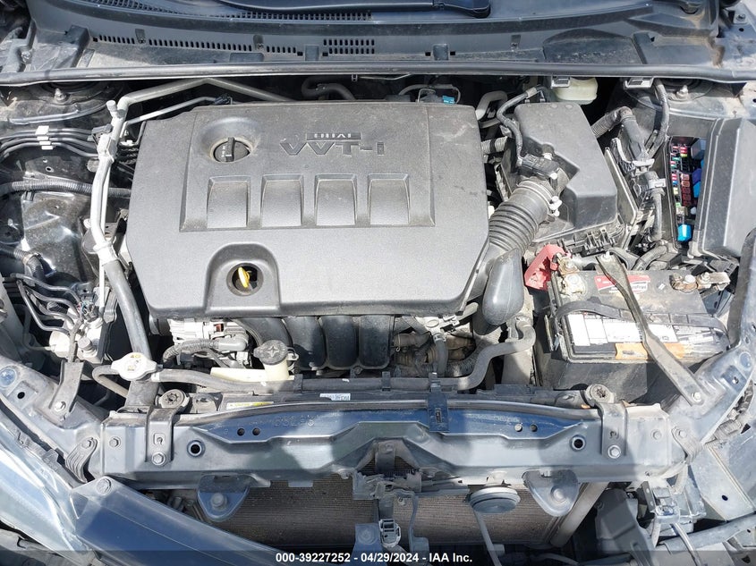 2018 TOYOTA COROLLA LE - 2T1BURHE4JC055110