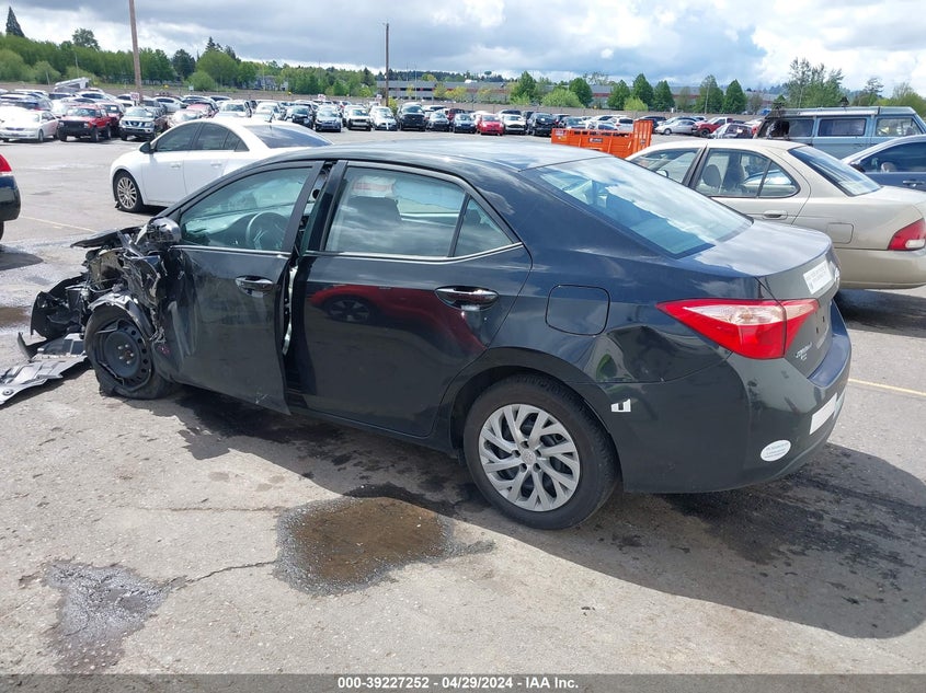 2018 TOYOTA COROLLA LE - 2T1BURHE4JC055110
