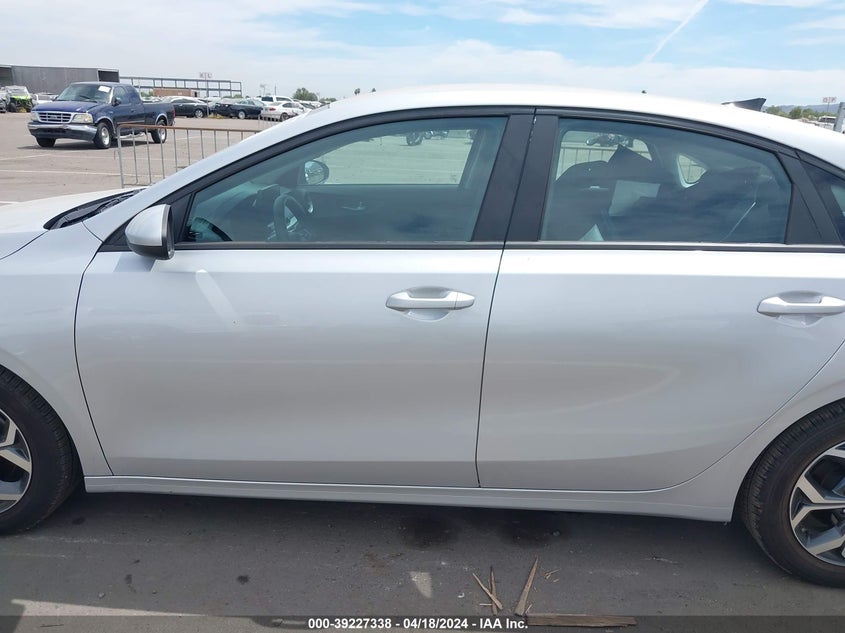 VIN 3KPF24ADXME311428 2021 KIA FORTE FE/LXS
