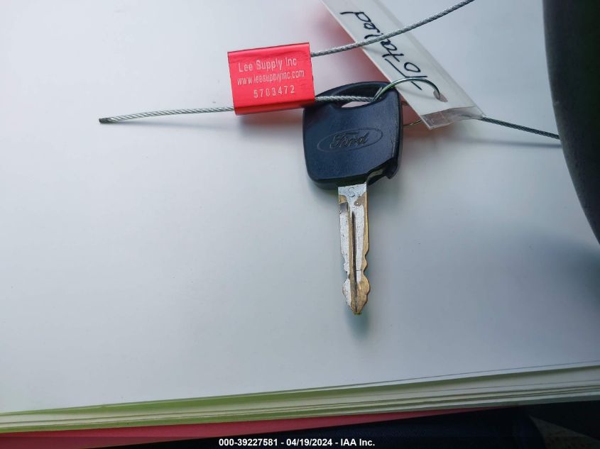 2002 Ford F-150 Xl/Xlt VIN: 1FTRX17272NB76727 Lot: 39227581