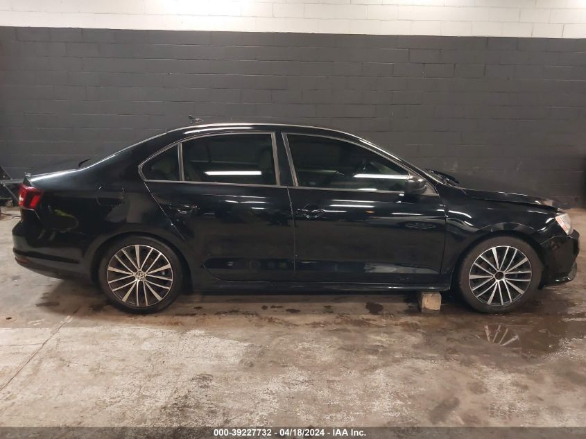 2016 Volkswagen Jetta 1.8T Sport VIN: 3VWD17AJ6GM253567 Lot: 39227732