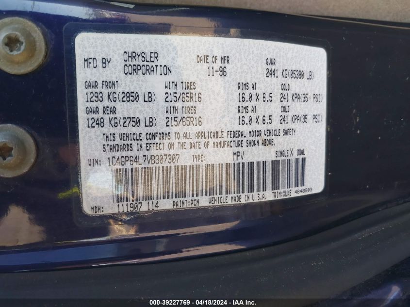 1997 Chrysler Town & Country Lxi VIN: 1C4GP64L7VB307307 Lot: 39227769