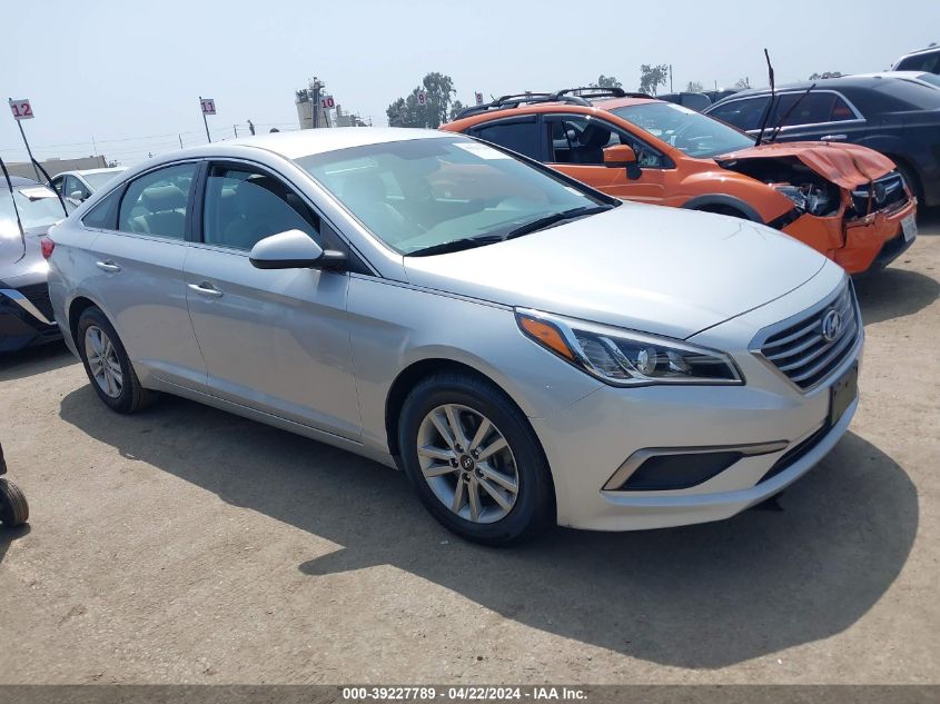 2017 HYUNDAI SONATA SE - 5NPE24AF2HH574964