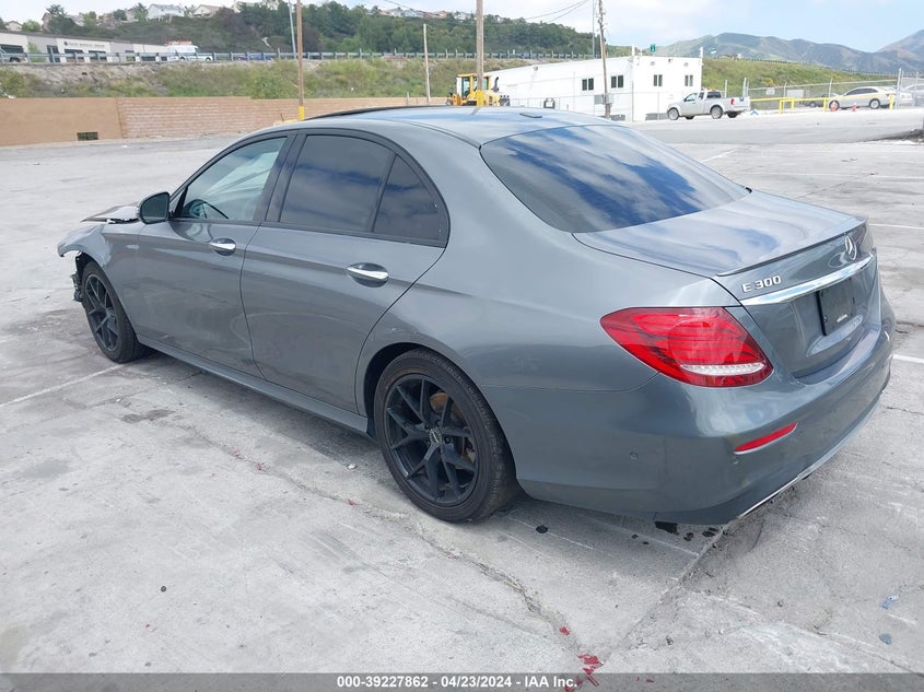 2017 MERCEDES-BENZ E 300 - WDDZF4JB8HA160054